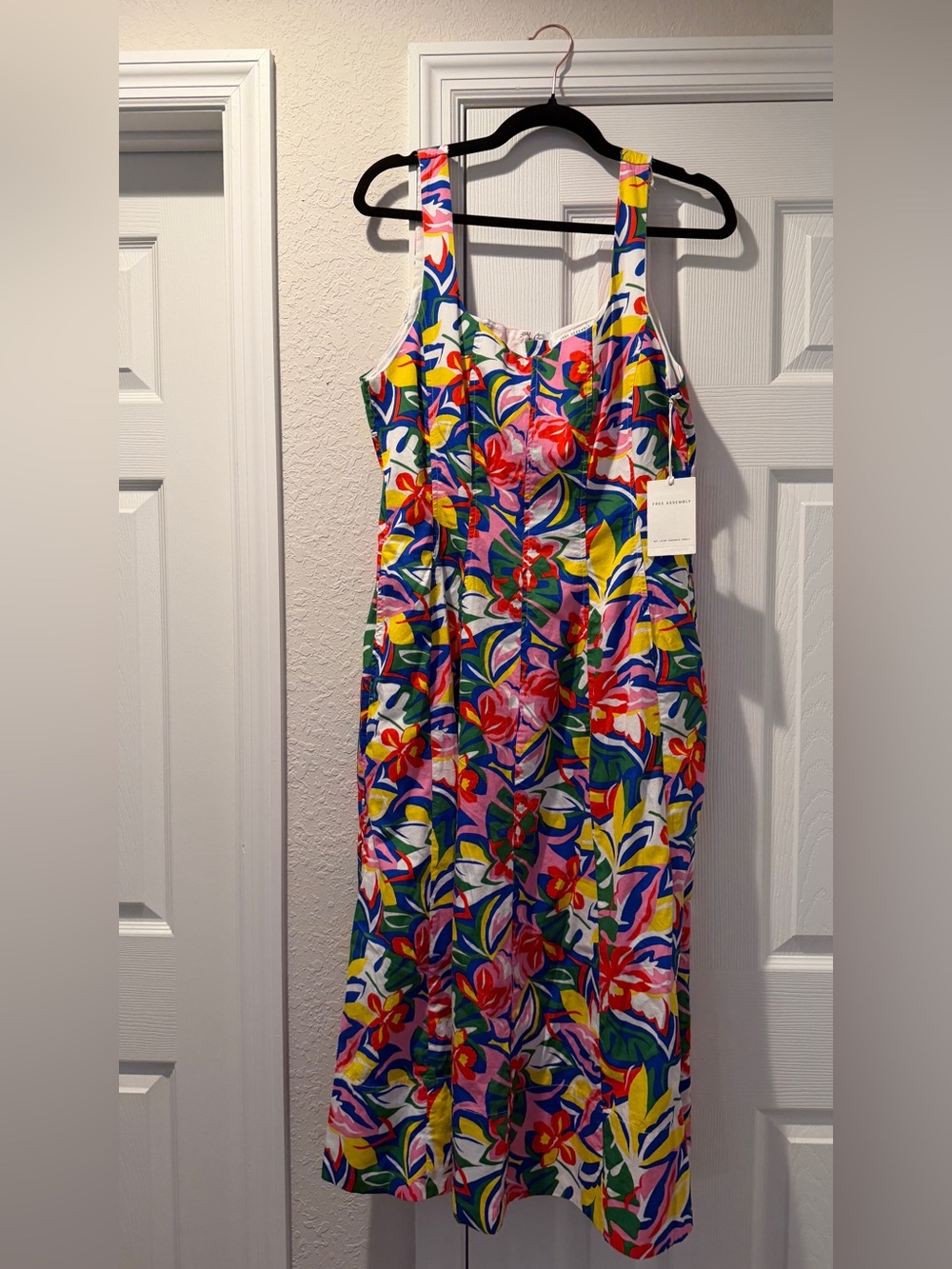 Sleeveless Floral Print Maxi Dress - Multicolor. Cotton lining